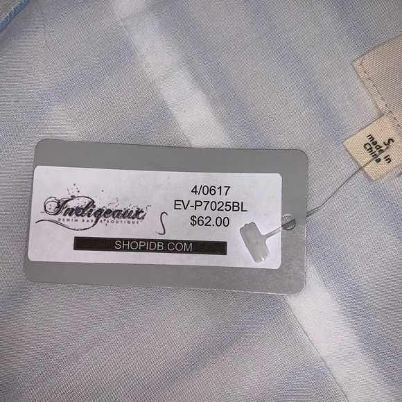 Everly Small Striped Jumpsuit - Picture 3 of 3